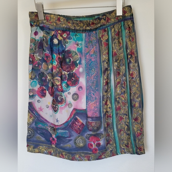 Women's Componix Brand 2-Piece Printed Set - Picture 7 of 9